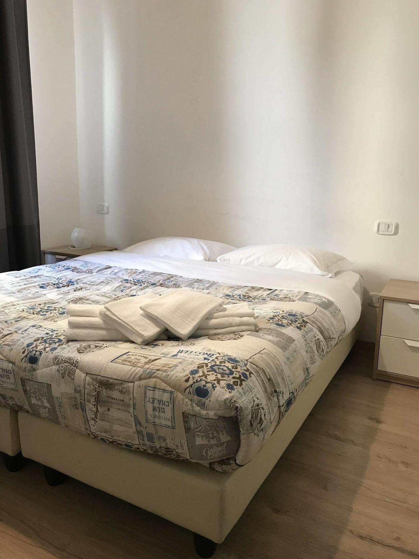 Elite Loreto Milano Otel Dış mekan fotoğraf